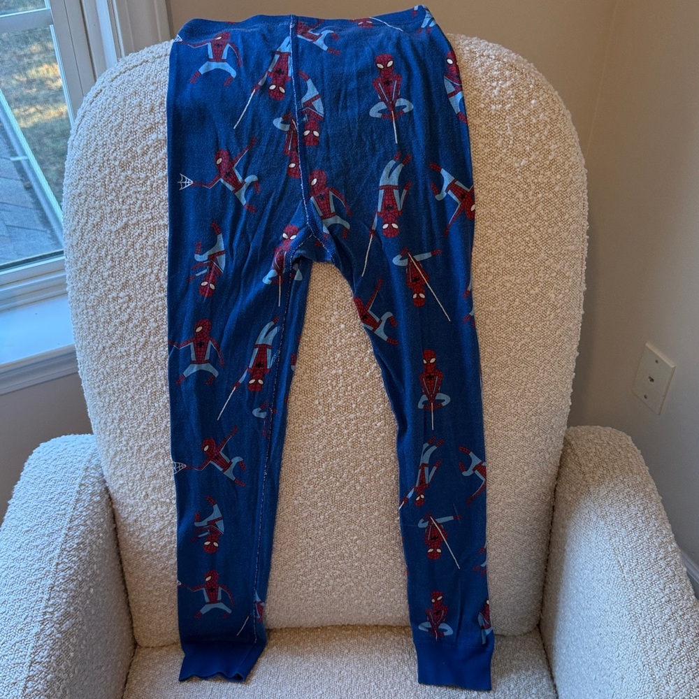 PLAY COND. Hanna Andersson Marvel Spiderman Long John Organic Pajamas Size 130 8 - Picture 4 of 9